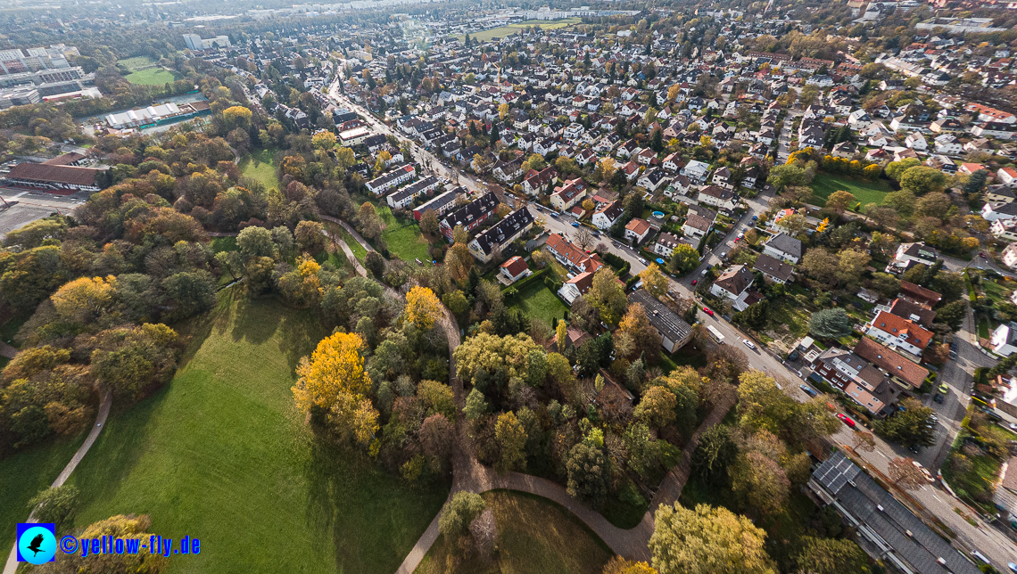 03.11.2022 -  Ostparksee mit Umgebung in Neuperlach
